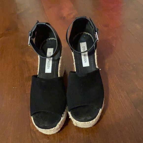 Steve Madden Wedges - Picture 2 of 5